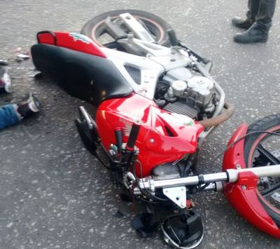 Duas pessoas morrem em acidente com moto e ônibus da Novo Horizonte