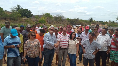 Prefeitos de Brumado e Ituaçu celebram acordo para a ampliação da passagem molhada de Curralinho