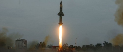 Coreia do Norte diz que míssil pode transportar ogiva nuclear