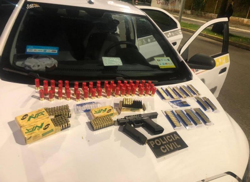 Homem é flagrado transportando armas e munições de Irecê para Ilhéus