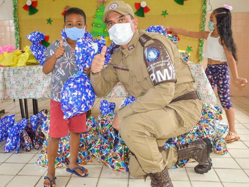 PMs iniciam doações de brinquedos em Conquista e Itabuna