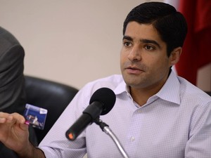 ACM Neto anuncia Carnaval com lucro em Salvador