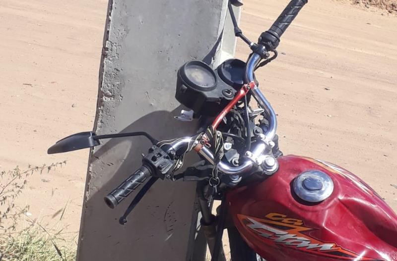 Homem morre após colidir motocicleta contra poste em Guanambi
