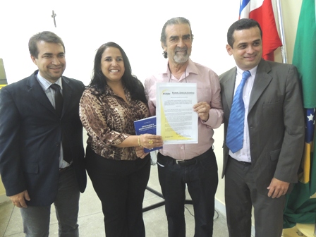 Moção de Aplauso de autoria do vereador Weliton Lopes homenageia José Walter Pires