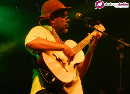 Com a canção “Retratos Falados” Walter Lages vence o festival de Música