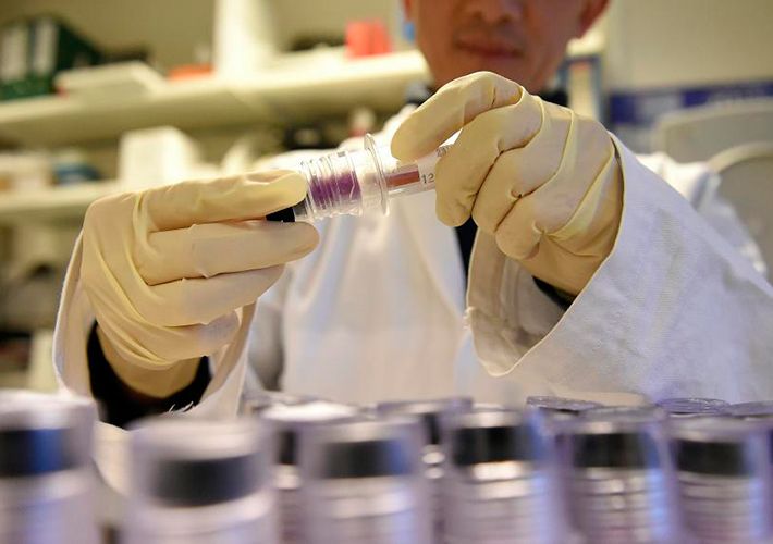 Cientistas desenvolvem exame capaz de detectar câncer em 10 minutos