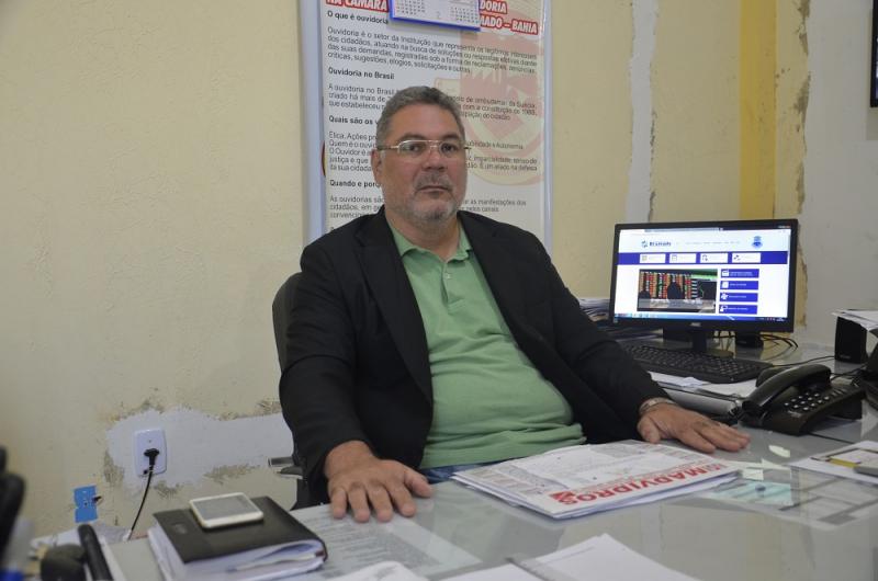 Presidente da Câmara de Brumado fala sobre suposto apadrinhamento político em contratações da FIOL; veja a reportagem
