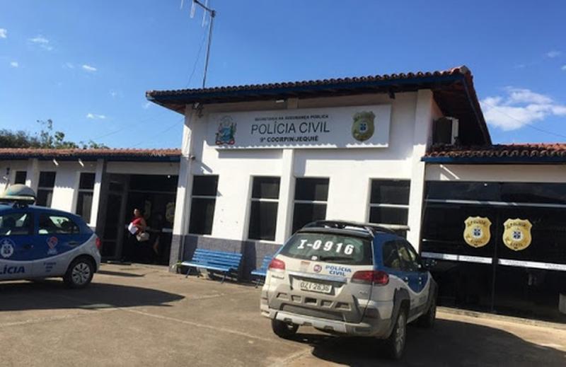 Sudoeste da Bahia: Mulher acusada de mandar matar o pai para herdar fazenda é presa mais de 22 anos após crime