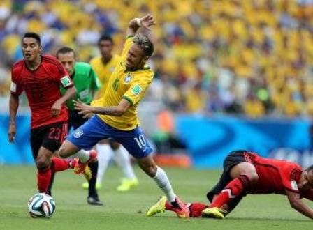 Brasil empata com México e frustra torcida no Castelão
