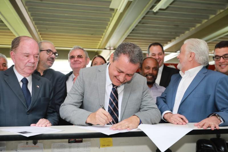 Rui Costa registra candidatura no TRE e entrega o PGP 2018