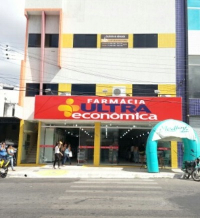 Farmácia Ultra Econômica inaugura unidade no centro da cidade