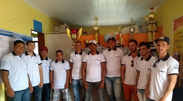 SME de Malhada de Pedras realiza ação em prol de melhorias no transporte escolar