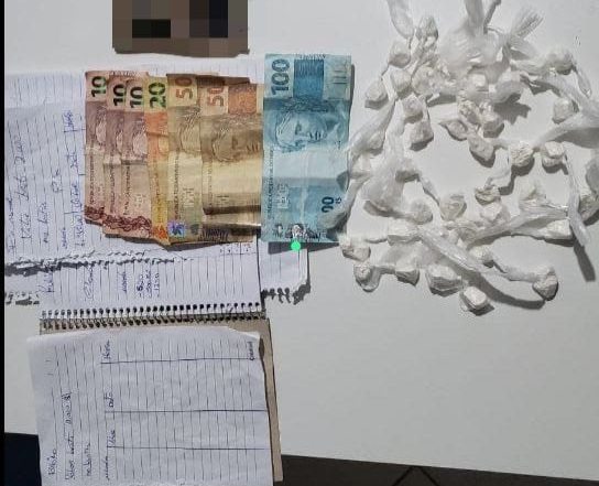 Dupla suspeita de tráfico é presa em Tanque Novo