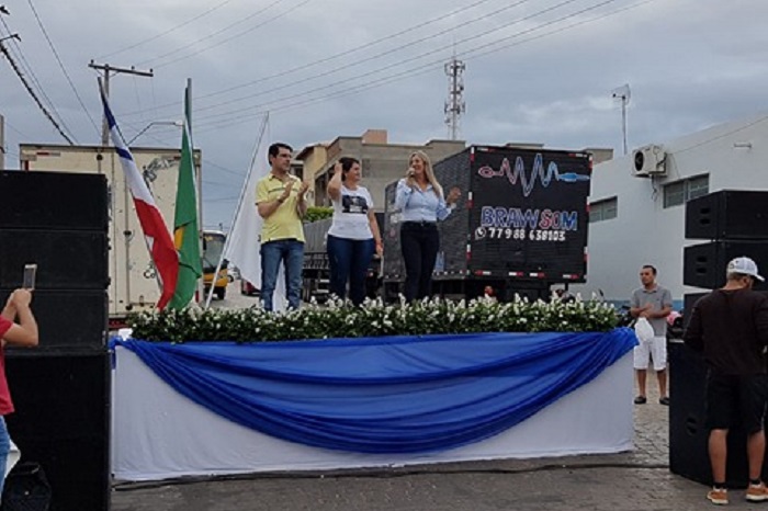 Confira momentos do desfile de 7 de setembro de Malhada de Pedras