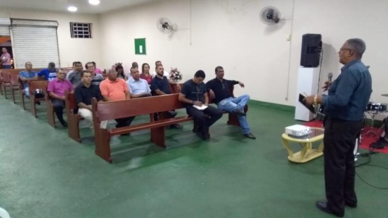 Programação do Dia do Evangélico é discutida durante reunião da OMESB; evento terá Som e Louvor