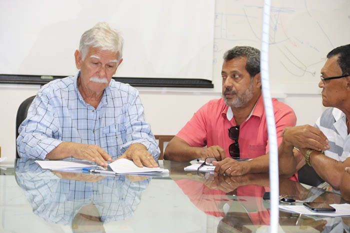 Prefeito de Brumado assina ordem de serviços do macroprojeto de pavimentação