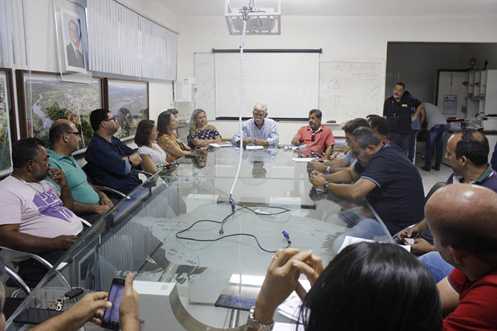 Prefeito de Brumado assina ordem de serviços do macroprojeto de pavimentação