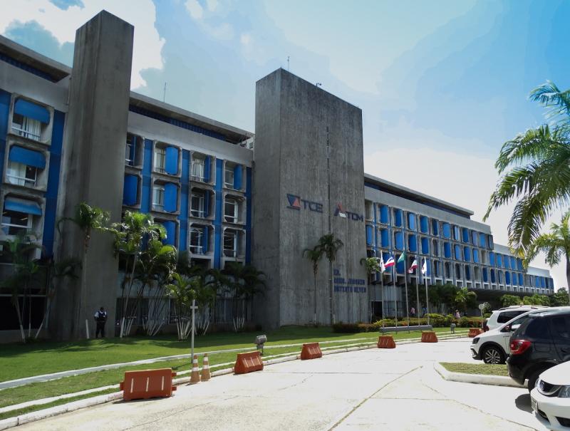 TCM pune prefeito e vice-prefeito de Barra da Estiva