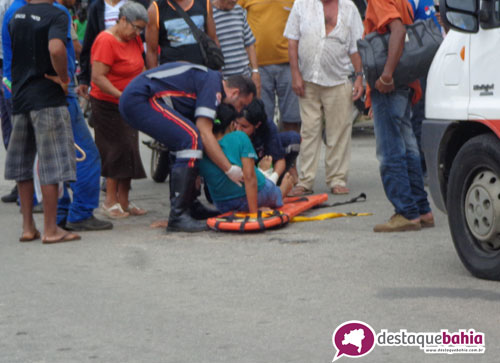 Motociclista atropela idosa na Mourão Guimarães