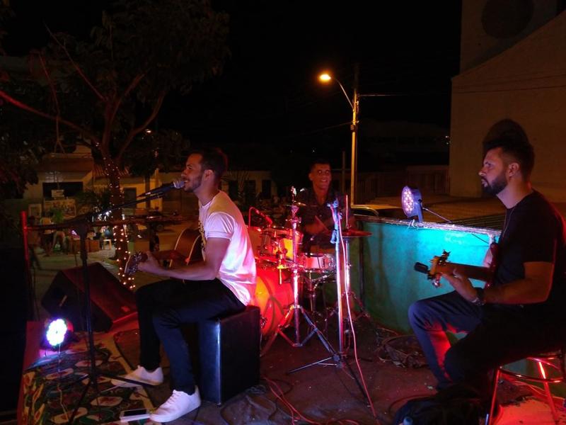 Prefeitura de Aracatu realiza abertura do Natal da Cidade