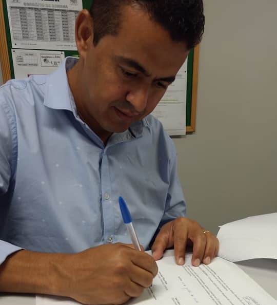 Prefeito de Guajeru cumpre agenda em Salvador em busca de benefícios para o município