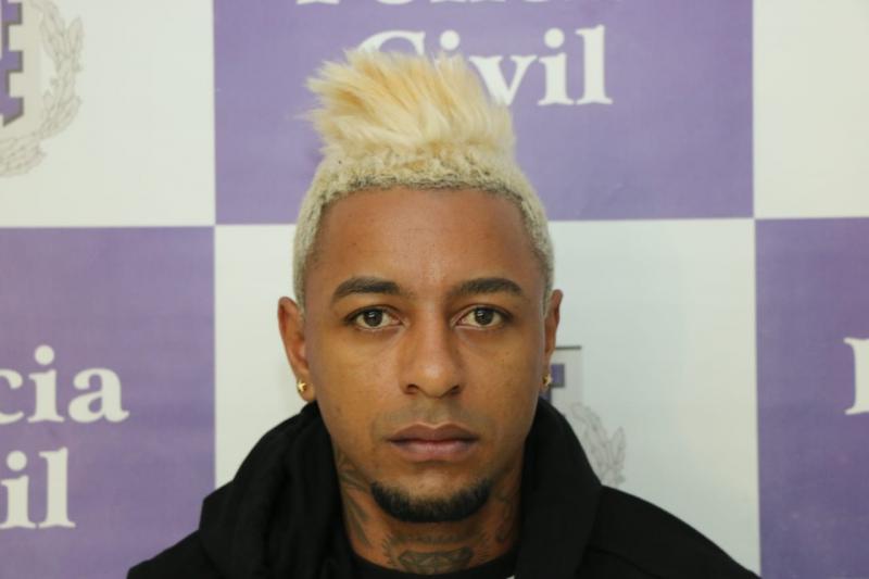 Polícia Civil cumpre mandado contra Iuri Sheik