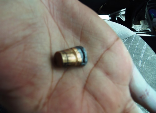 Projétil é encontrado na área interna do CMEAS na manhã desta quarta