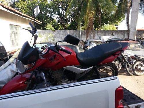 Bandidos atiram duas vezes durante assalto no Apertado do Morro em Brumado