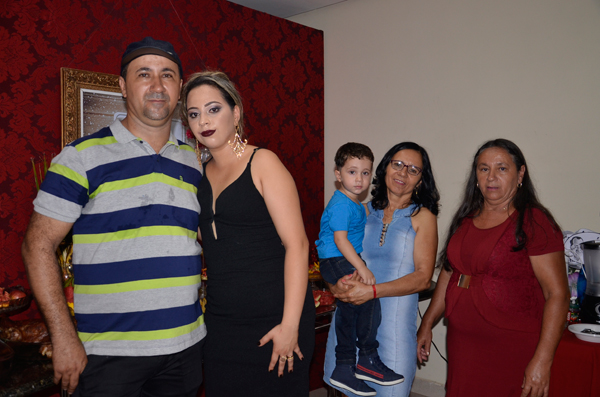 Evento: Equipe da Padaria Pão de Mel de Brumado se confraternizam e realizam trocas de presentes