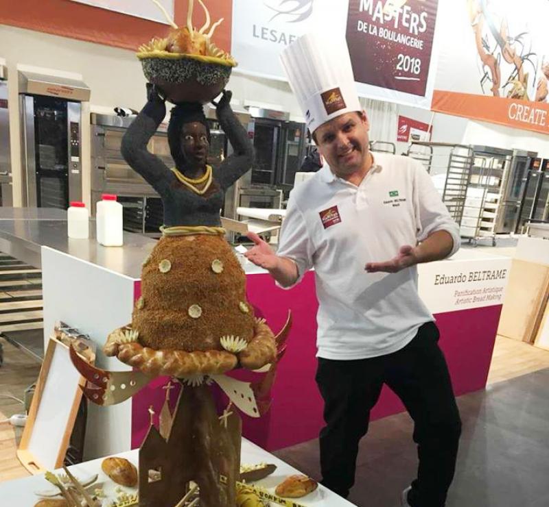 Aproveite, restam poucas vagas: faça sua inscrição para o curso de Ovos de Páscoa e Sobremesas com Eduardo Beltrame