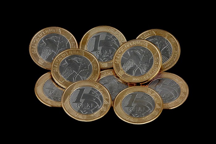 Exposição celebra os 25 anos do Real