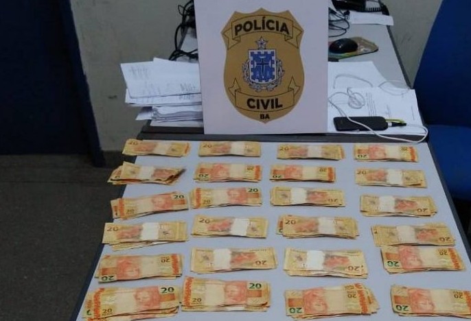 Brumado: Mulher responderá por furto de dinheiro na casa de patrões