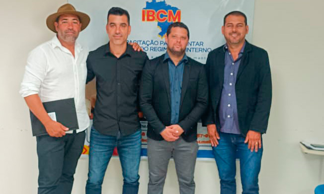 Vereadores de Rio do Antônio participam de Curso de Capacitação Municipal