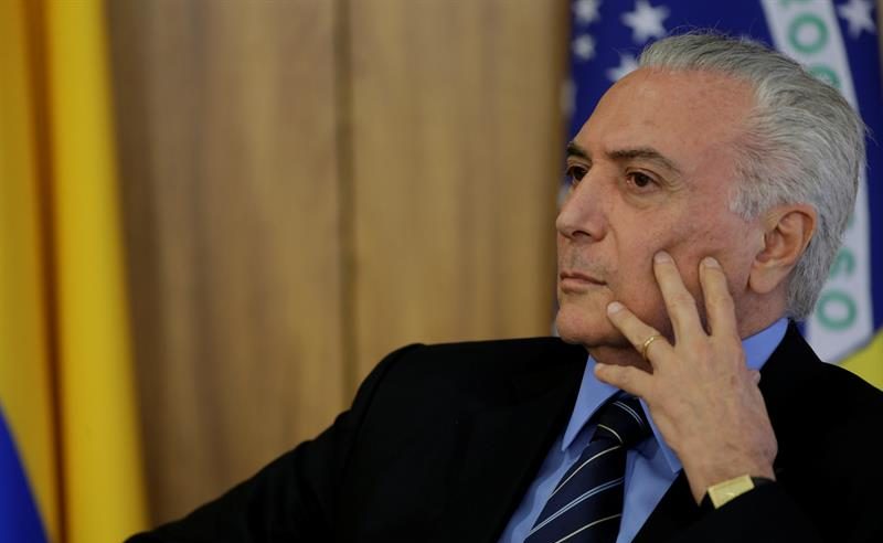 Michel Temer é indiciado pela PF por corrupção passiva , lavagem de dinheiro e organização criminosa