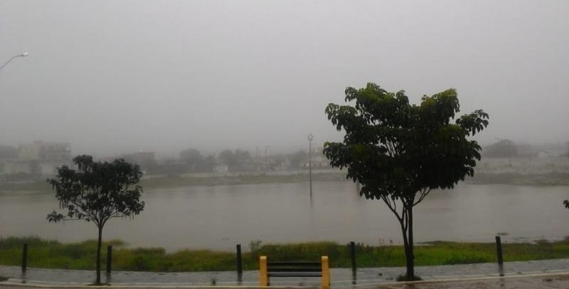 Já choveu cerca de 7,8 mm em Aracatu, desde a madrugada desta quarta-feira