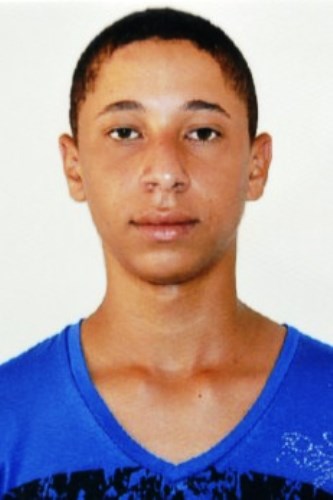 Família continua busca por jovem desaparecido