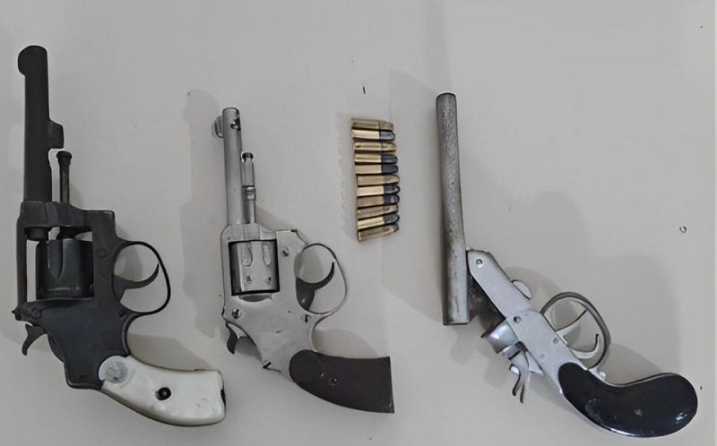 Homem é preso por porte ilegal de armas de fogo em Anagé 