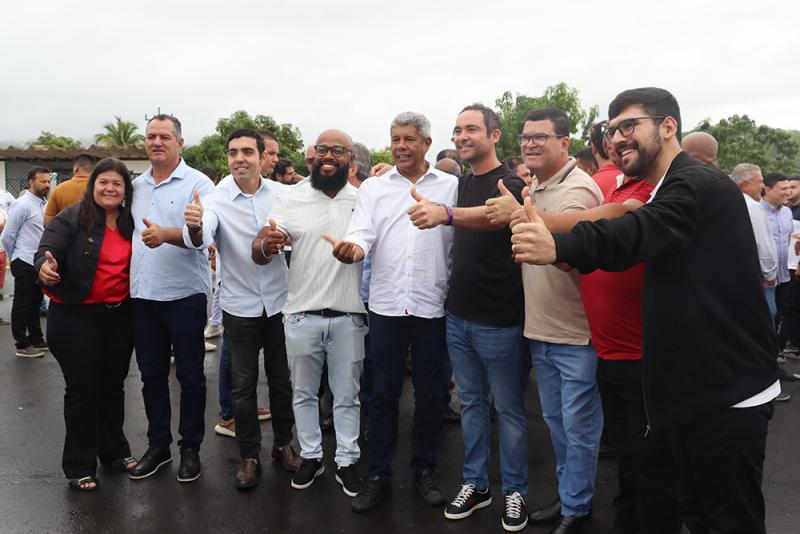 Com presença do governador, prefeito de Brumado faz inauguração e anuncia novas Ordens de Serviços nesta sexta