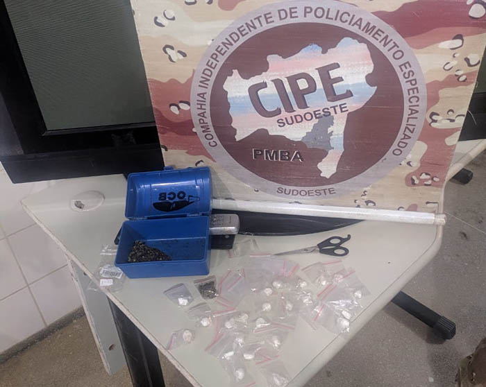 Droga é apreendida dentro de residência em Guanambi durante ação da Cipe Sudoeste