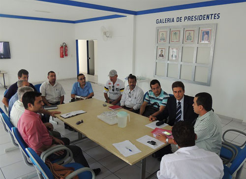 Comissão em prol da reinstalação da defensoria pública conta com novos membros e define pelo encaminhamento de ofício ao governador do Estado