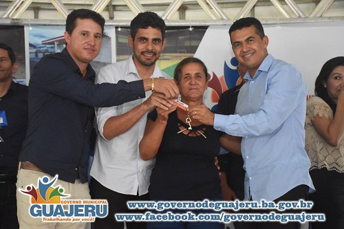 Moradores de Guajeru são beneficiados com unidades habitacionais 