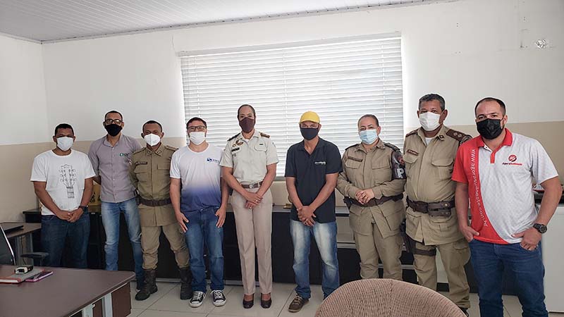 Comandante da 34ªCIPM proporciona Café da Manhã à imprensa e dentre outros assuntos falou sobre a redução de CVLI