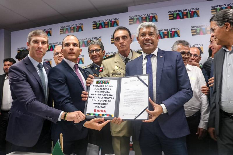 Governador encaminha Projeto de Lei que altera estrutura remuneratória das carreiras da Segurança Pública do Estado