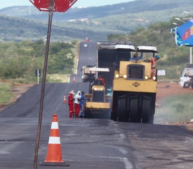 Anel rodoviário da BR-030 recebe recuperação asfáltica 