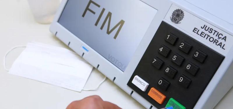 TSE recebe em média uma denúncia de propaganda irregular por minuto