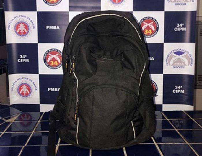 Brumado: Polícia flagra jovem na porta de casa após realizar furto no Bairro Mercado