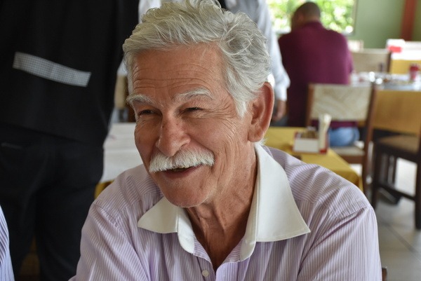 Prefeito Eduardo Vasconcelos confirma a vinda das Casas Bahia para Brumado