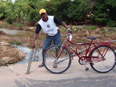 Morador do bairro São Jorge indignado desabafa; 