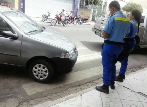 Empresa lança serviço gratuito de defesa de multas de trânsito