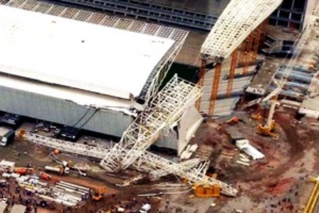 Acidente nas obras do estádio do Corinthians deixa mortos